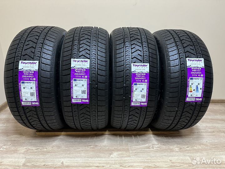 Tourador Winter Pro TSU1 295/40 R21 111V