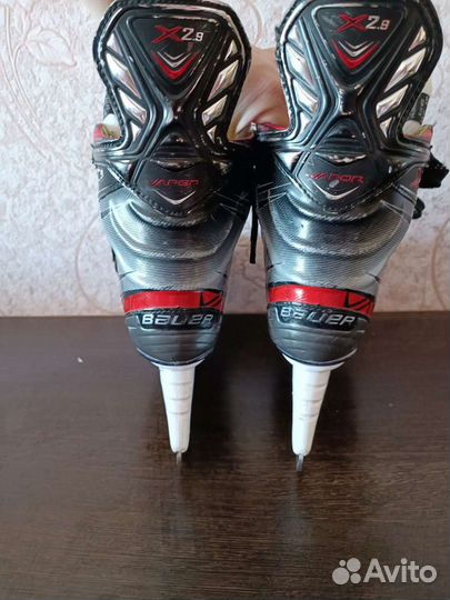 Хоккейные коньки бауэр