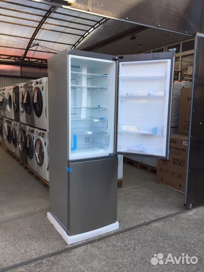 Холодильник Haier C2F636cffd (серебро)