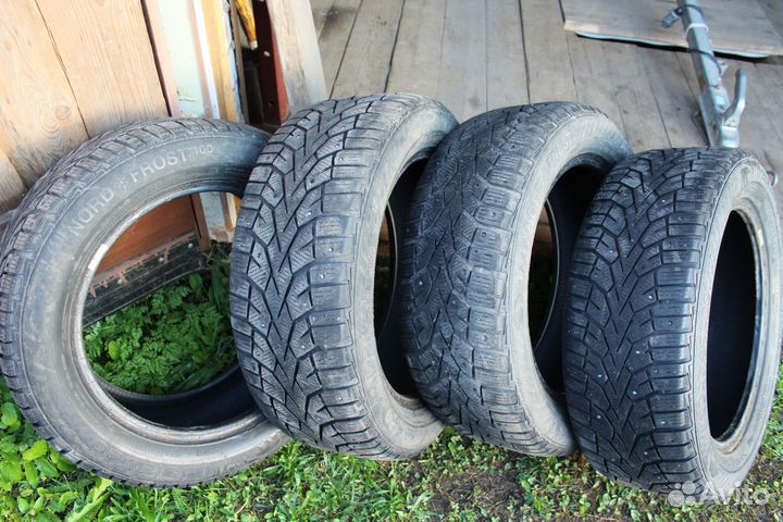 Gislaved NordFrost 100 205/55 R16