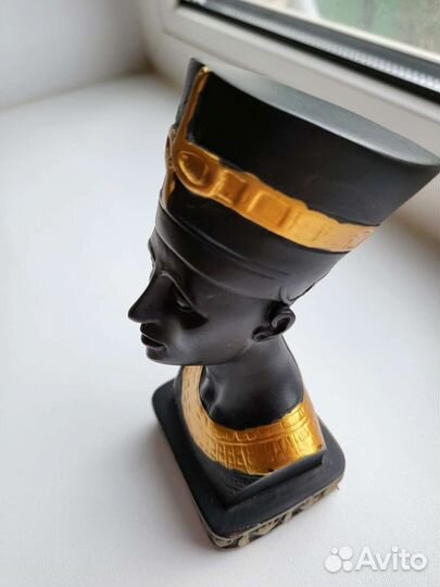 Статуэтка Клеопатра