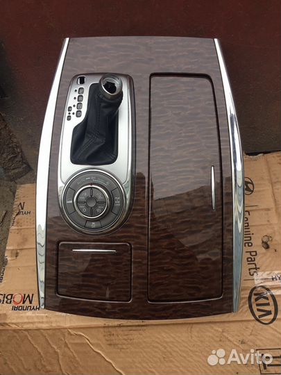 Консоль селектора АКПП Nissan Patrol Y62