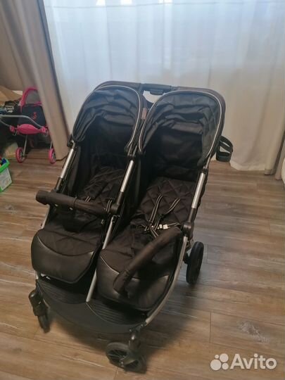 Прогулочная коляска для двойни или погодок