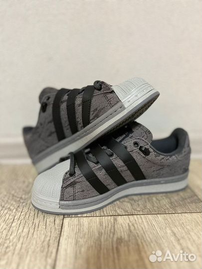 Женские Кроссовки Adidas Superstar Rabbit Hole