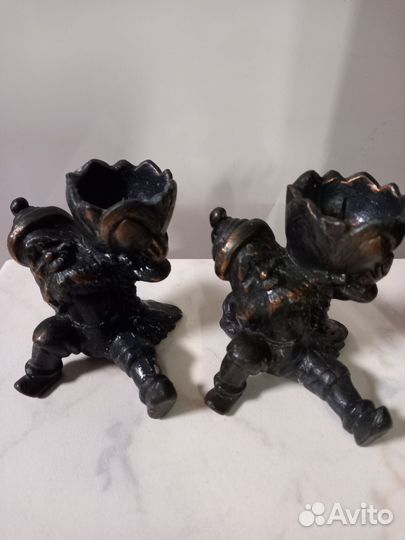 Подсвечник гномик