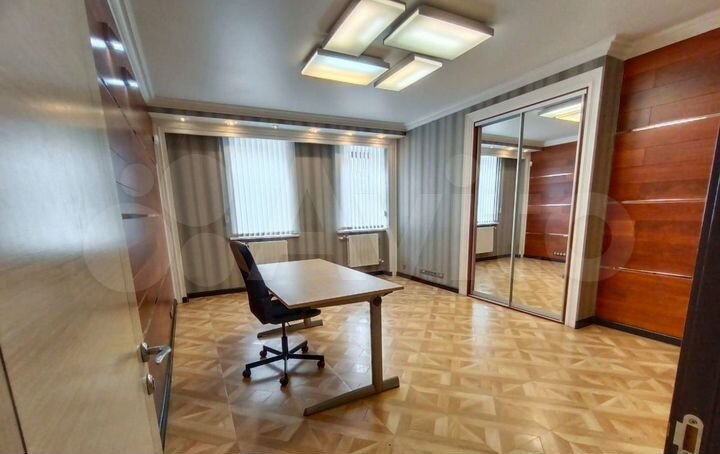 Предлагается в аренду презентабельный офис 145 м²