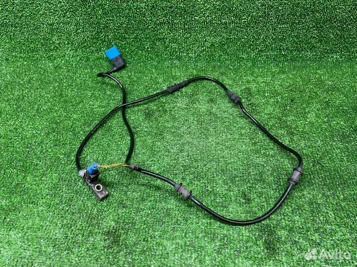 Проводка суппорта передняя правая Mercedes