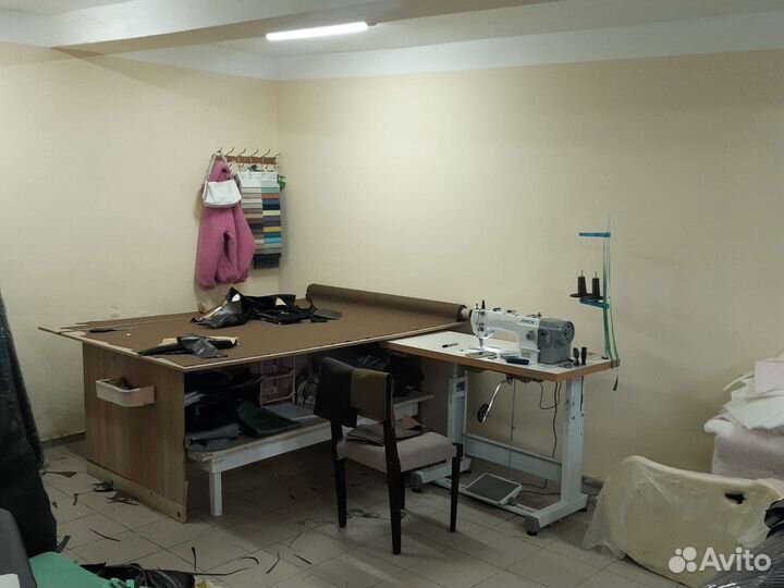 Требуется швея в мастерскую мебели