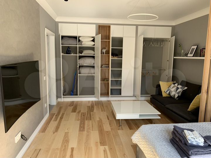 1-к. квартира, 52 м², 4/5 эт.