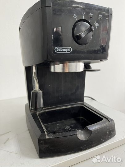 Кофеварка delongi EC 145