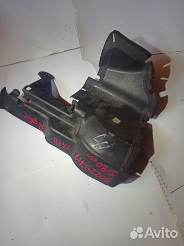 Пыльник дефлектор радиатора R Volvo S80 II 2.5T