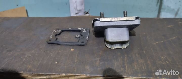 Лепестковый клапан мотоцикла Тула