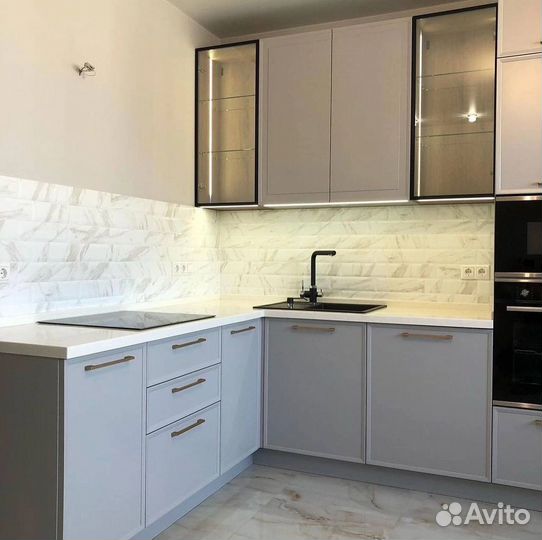 Кухонный гарнитур в наличии