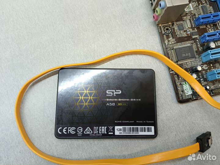 Материнская плата + проц. + память + блок + SSD