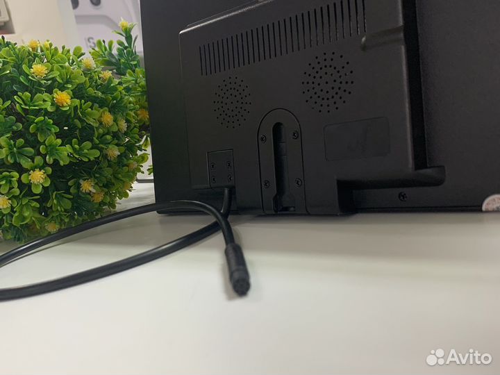 Монитор для камеры заднего вида 9”