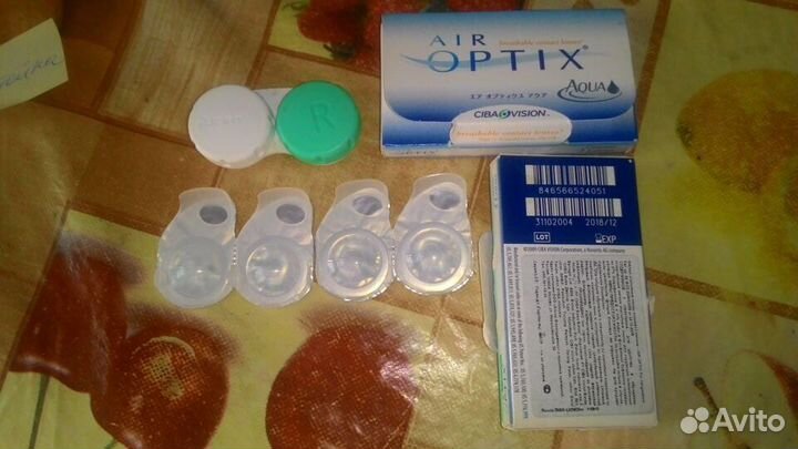 Контейнер и линзы, футляры