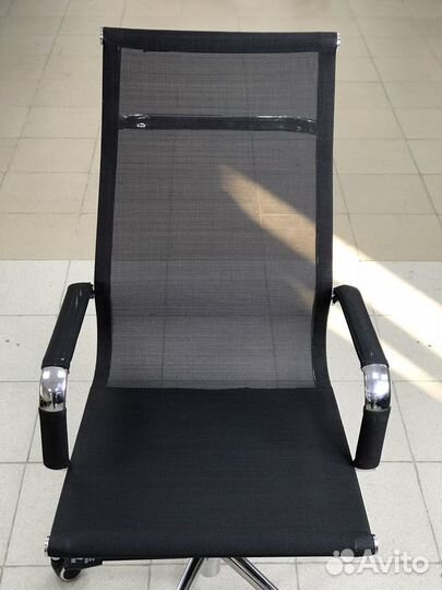 Кресло компьютерное Norden Helmut