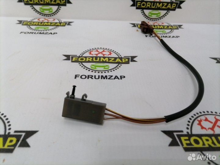 Выключатель концевой Ford Fusion 2002-2012