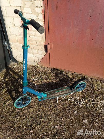 Самокат Jogger 210