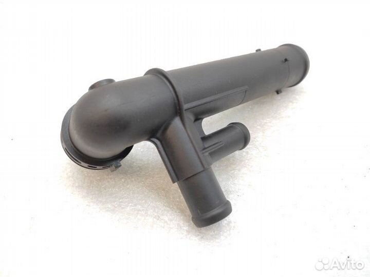 Фланец системы охлаждения Volkswagen Tiguan 2 1.6D