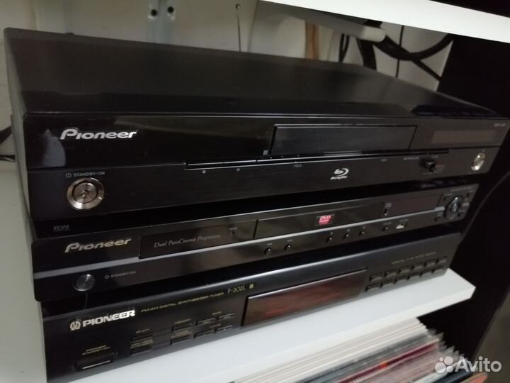 Проигрыватель Pioneer DV-420v