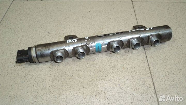 Рейка топливная Jeep Grand Cherokee 4 (WK2)