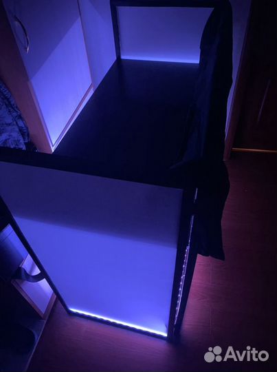 Dj фасад для эвент-диджеев со столом и подсветкой