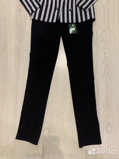 Пиджак с биркой