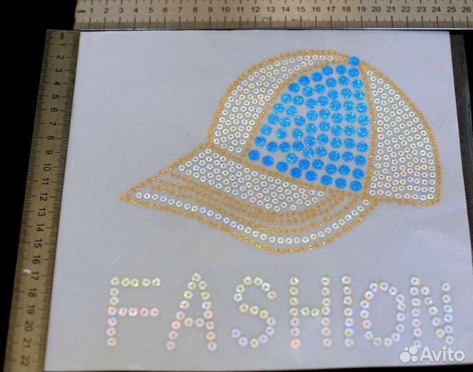 Аппликации из пайеток без основы