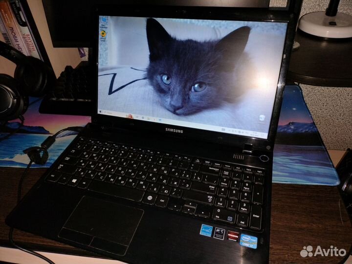 Ноутбук samsung