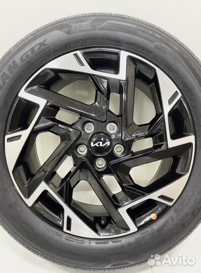 R19 Nexen Roadian GTX 235/55, PCD 5x114.3 DIA 67.1