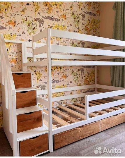 Двухъярусная кровать экологичная