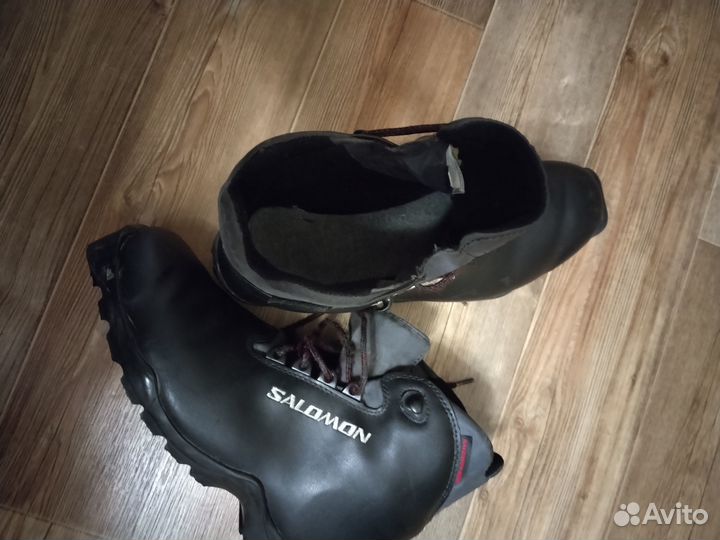 Лыжные ботинки salomon sns pilot