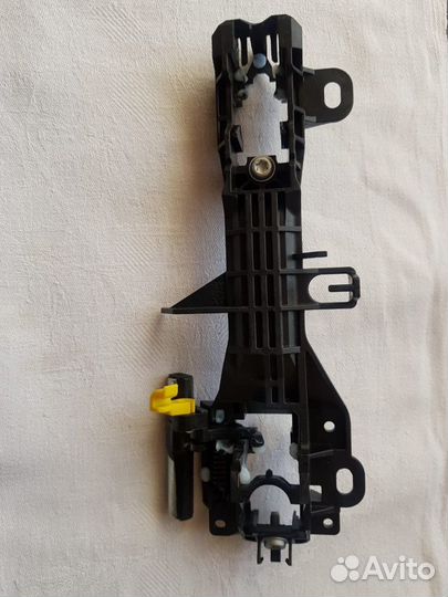 Каркас ручки внутренний пер. лев. Тойота Камри 50