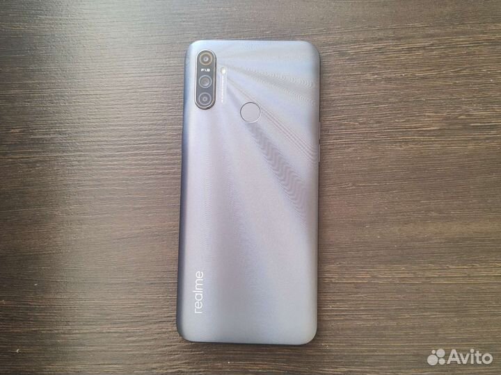 realme C3, 3/64 ГБ