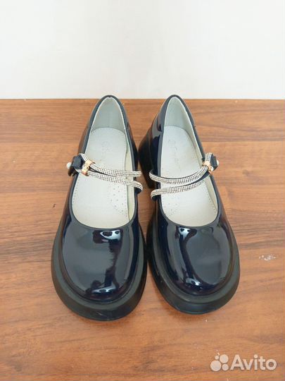 Туфли для девочки