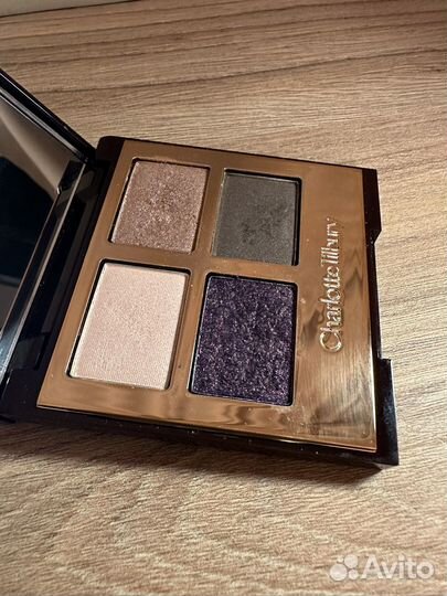 Тени для век Charlotte Tilbury The Glamour Muse