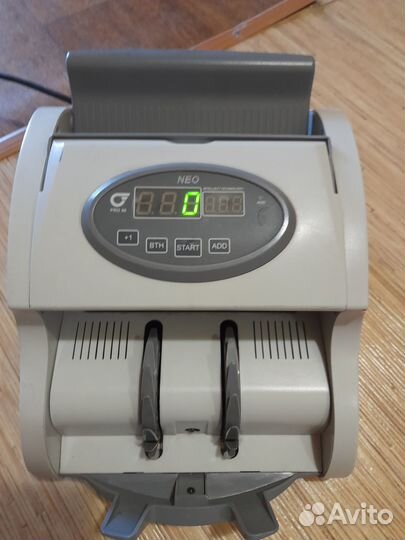 Машинка для счета денег