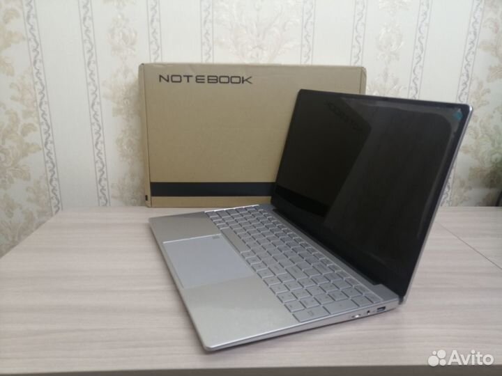 Новый мощный ультрабук 2023/4х2.7gHz/SSD/Windows10