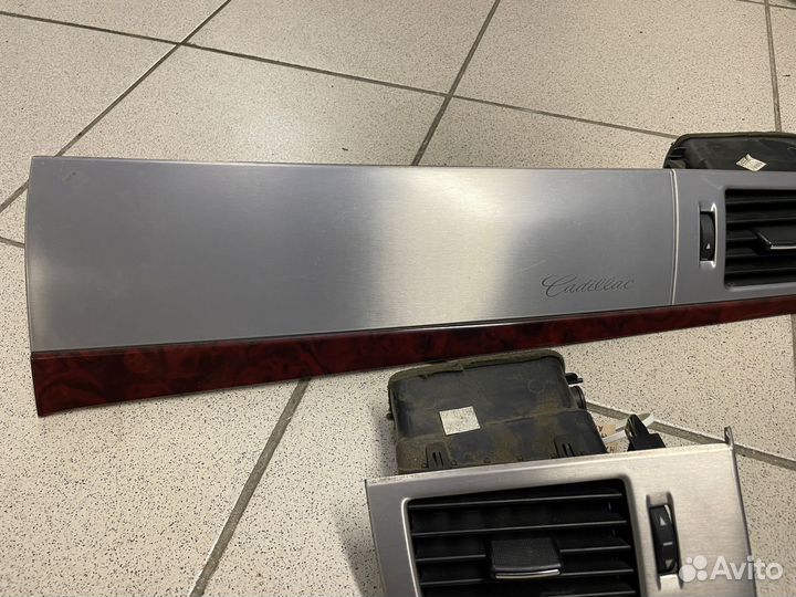 Накладки торпеды Cadillac Escalade GMT 900