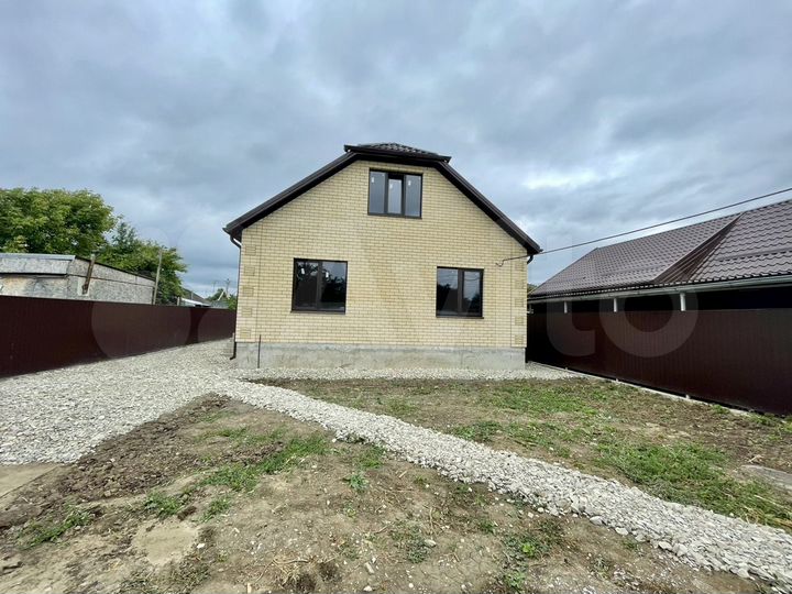 Дом 140 м² на участке 4 сот.