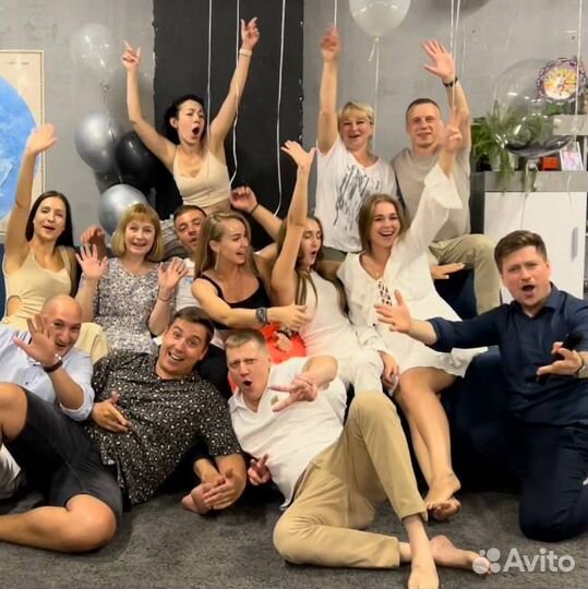 Свадебный поющий ведущий в Москве