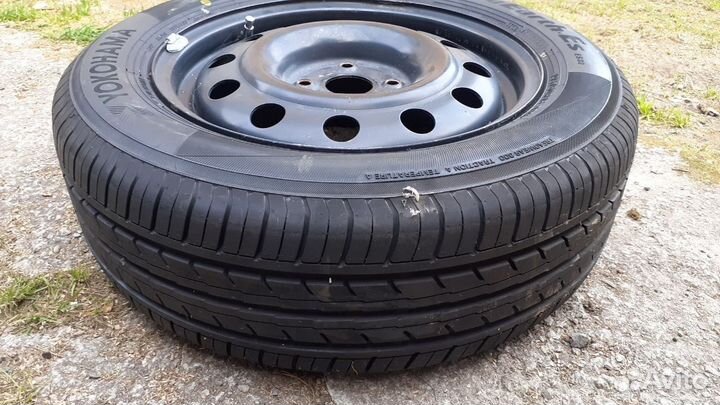 Yokohama BluEarth-ES ES32 195/60 R15 88H