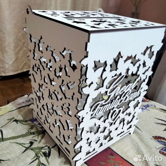 Казна для денег на свадьбу