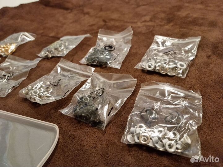 Установщик люверсов