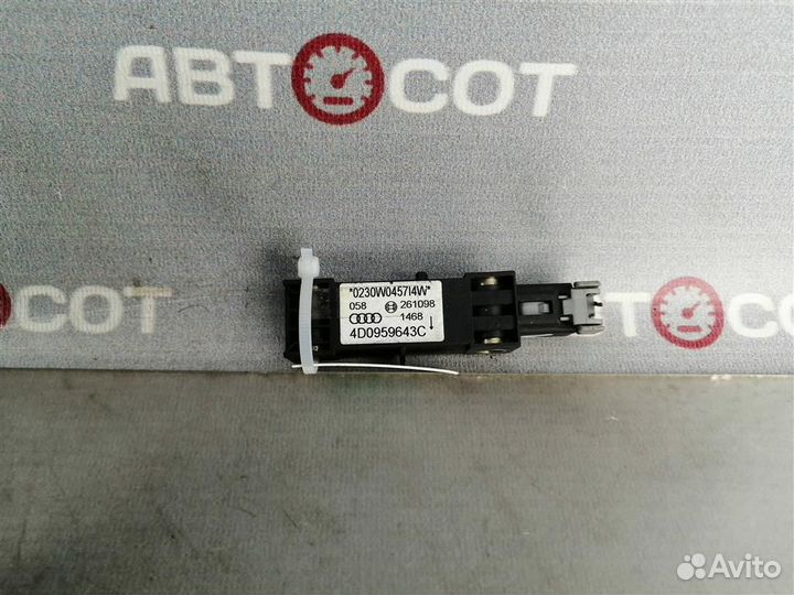 Датчик airbag Audi A8 D2 (1997-2002г.в.)