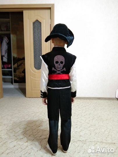 Прокат карнавальных костюмов