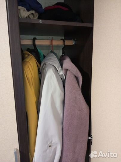 Шкаф
