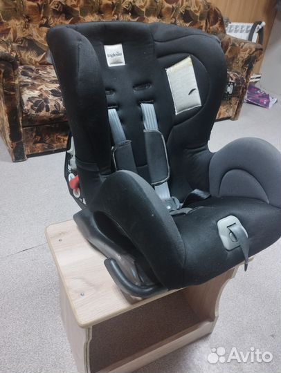 Автомобильное детское кресло от 0 до 18 кг