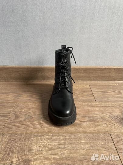 Ботинки демисезонные, 38 размер